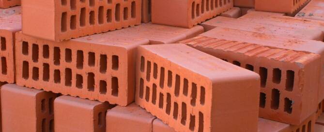 Quanto custa um milheiro de tijolo