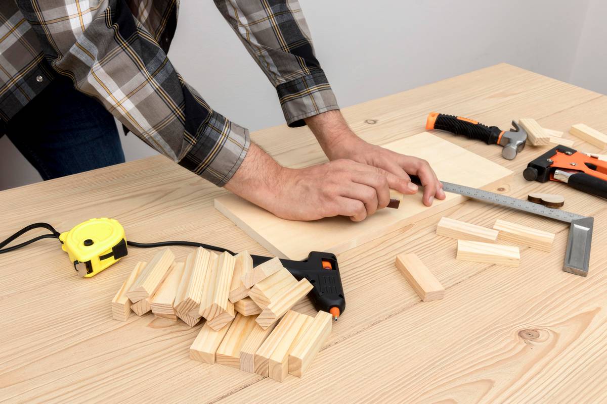 Tipos e métodos de encaixes de madeira