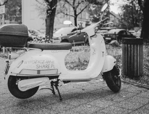 Pode carregar moto elétrica em casa?