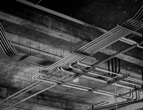 Pressão insuficiente na rede hidráulica: Quando instalar uma bomba pressurizadora 